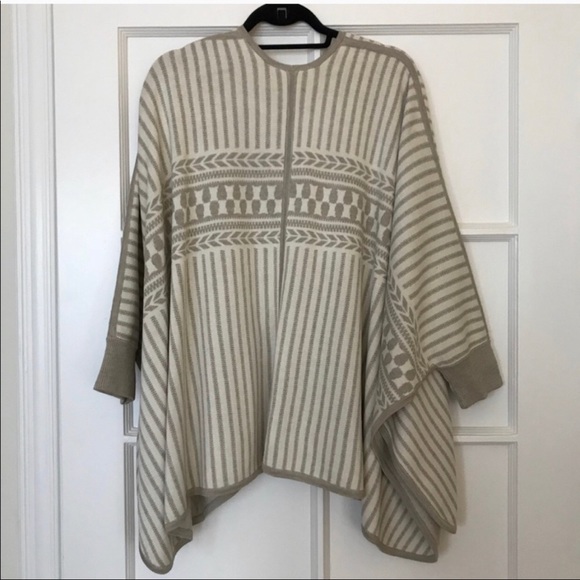 Solstice Poncho Sweater - Silk/Cashmere - One Size - Picture 3 of 6